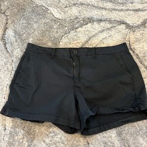 American Eagle Outfitters Black Women's Midi Cargo Short